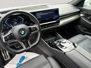 BMW 520i M Sportpaket Komfortsitze Klimaaut. AHK