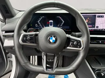 BMW 520i M Sportpaket Komfortsitze Klimaaut. AHK