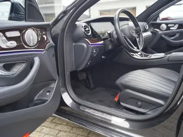 MERCEDES-BENZ E 450 4M DISTR BURMESTER 360  MEMORY VOLLLEDER