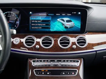 MERCEDES-BENZ E 450 4M DISTR BURMESTER 360  MEMORY VOLLLEDER
