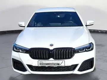 BMW 520d M SPORT Head-Up Driving Assistant Harman Ka