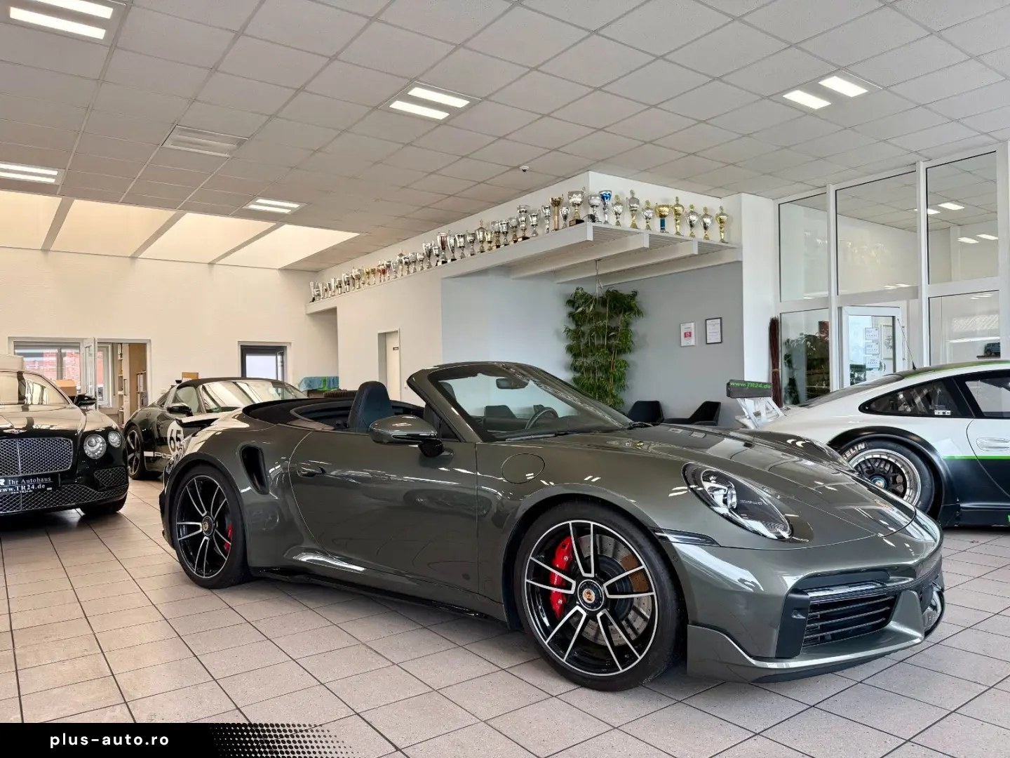 PORSCHE 911 992 Turbo Cabrio SportDesign InnoD Burmester