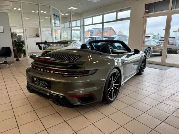 PORSCHE 911 992 Turbo Cabrio SportDesign InnoD Burmester