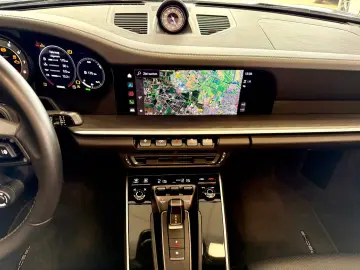 PORSCHE 911 992 Turbo Cabrio SportDesign InnoD Burmester