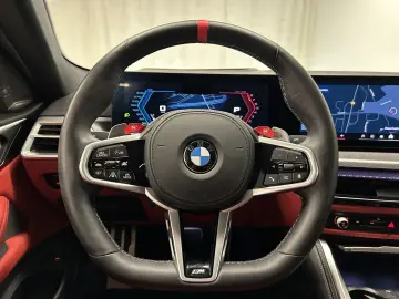 BMW M4 Competition Coupé Carbon-Keramik-Bremse . PA.