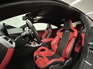 BMW M4 Competition Coupé Carbon-Keramik-Bremse . PA.