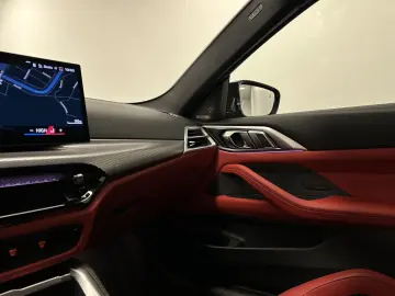 BMW M4 Competition Coupé Carbon-Keramik-Bremse . PA.