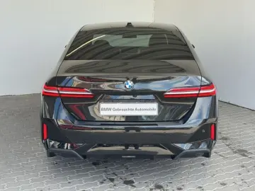 BMW 520d Lim. M Sport Navi.LED.ACC.RüKam.KomfortZg