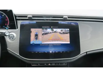 MERCEDES-BENZ E 220 d 4M Avantgarde Fahrass-Paket Pa…
