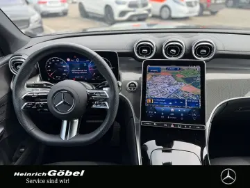 MERCEDES-BENZ GLC 220 d Edition AMG Line  AHK