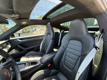 PORSCHE 911 992 TURBO S
