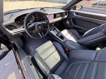 PORSCHE 911 992 TURBO S
