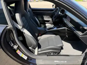 PORSCHE 911 992 TURBO S