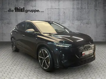AUDI Q4 e-tron Sportback 50 quattro S line AHK Matrix
