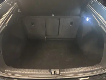 AUDI Q4 e-tron Sportback 50 quattro S line AHK Matrix