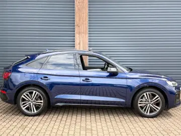 AUDI Q5 quattro S-Line MATRIX AHK Pano Luft MASSAGE
