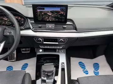 AUDI Q5 quattro S-Line MATRIX AHK Pano Luft MASSAGE
