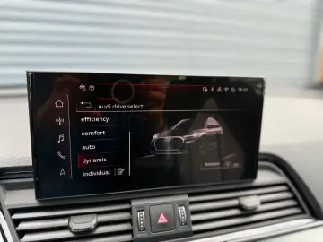 AUDI Q5 quattro S-Line MATRIX AHK Pano Luft MASSAGE