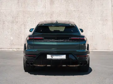 LAMBORGHINI Urus 4.0 V8 PHEV SE
