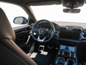 LAMBORGHINI Urus 4.0 V8 PHEV SE
