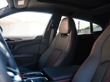 LAMBORGHINI Urus 4.0 V8 PHEV SE