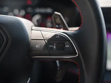 LAMBORGHINI Urus 4.0 V8 PHEV SE