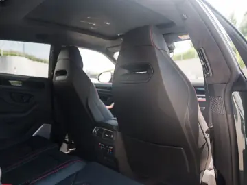 LAMBORGHINI Urus 4.0 V8 PHEV SE