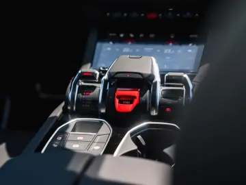 LAMBORGHINI Urus 4.0 V8 PHEV SE