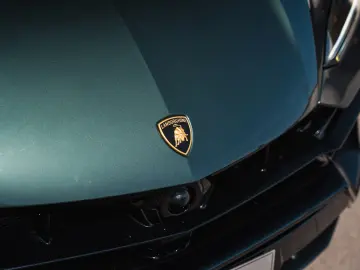 LAMBORGHINI Urus 4.0 V8 PHEV SE