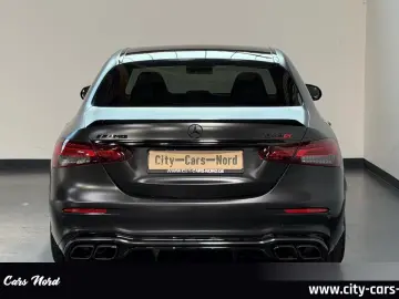 MERCEDES-BENZ E 63S AMG 4M  PERF.SITZ 360  PANO MULTIBEAM