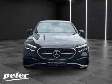 MERCEDES-BENZ E 220 d Limousine AMG Night Digital Hi…