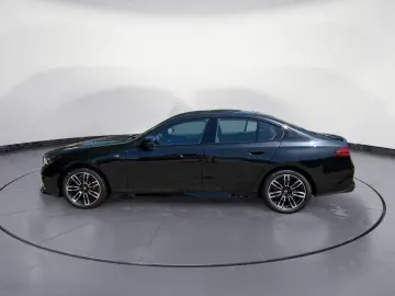 BMW 520d M SPORT PRO harman kardon Driving Assistant