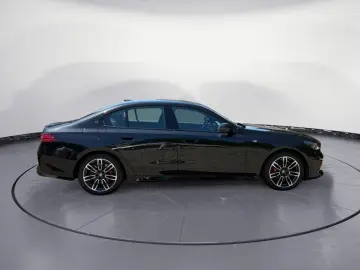 BMW 520d M SPORT PRO harman kardon Driving Assistant