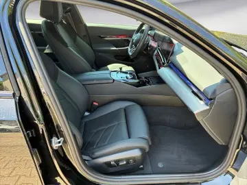 BMW 520d M SPORT PRO harman kardon Driving Assistant