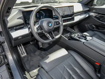 BMW 520d xDrive M Sport HUD ACC AHK 360 KAM RFK LED