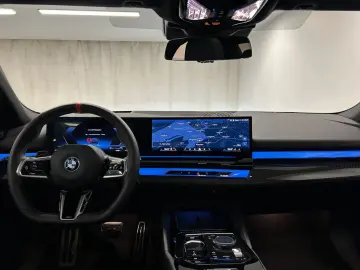 BMW i5 M60 xDrive Limousine M Sportpaket Pro Harman