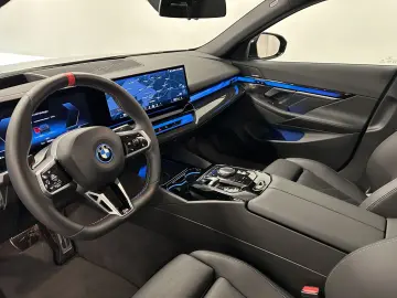 BMW i5 M60 xDrive Limousine M Sportpaket Pro Harman