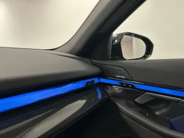 BMW i5 M60 xDrive Limousine M Sportpaket Pro Harman