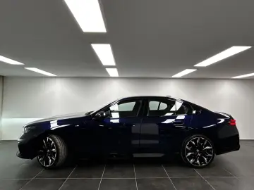 BMW 520i Limousine M Sportpaket Pro B&W DAB LED Komf