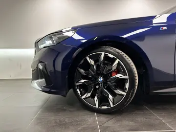 BMW 520i Limousine M Sportpaket Pro B&W DAB LED Komf