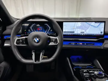 BMW 520i Limousine M Sportpaket Pro B&W DAB LED Komf