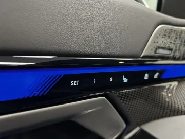 BMW 520i Limousine M Sportpaket Pro B&W DAB LED Komf