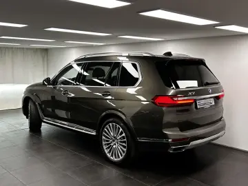 BMW X7 xDrive40i Head-Up DAB LED Komfortzgn. Soft-Cl