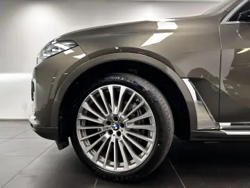 BMW X7 xDrive40i Head-Up DAB LED Komfortzgn. Soft-Cl