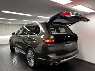 BMW X7 xDrive40i Head-Up DAB LED Komfortzgn. Soft-Cl