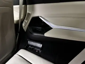 BMW X7 xDrive40i Head-Up DAB LED Komfortzgn. Soft-Cl