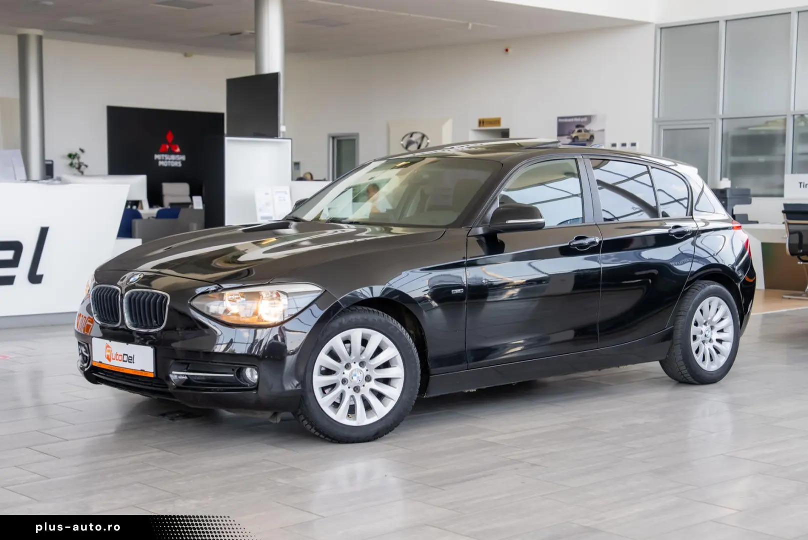 BMW 1 Series 2011 — imagine 3