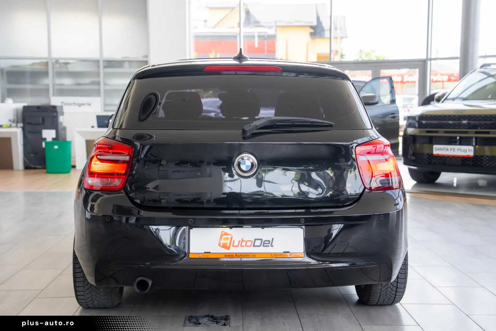BMW 1 Series 2011 — imagine 6