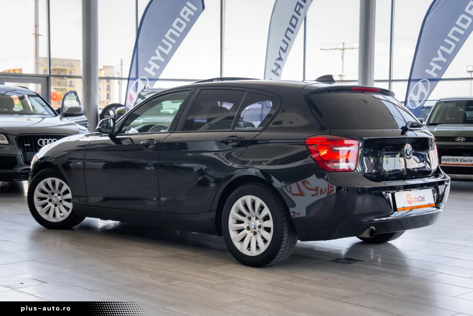 BMW 1 Series 2011 — imagine 7