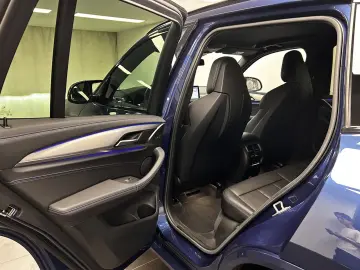 BMW X3 M40i M Sportpaket Head-Up AHK DAB LED Komfort